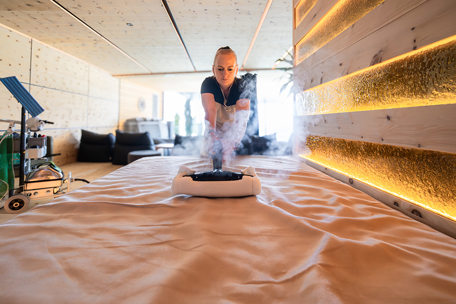 Wellness Hotel 900 600